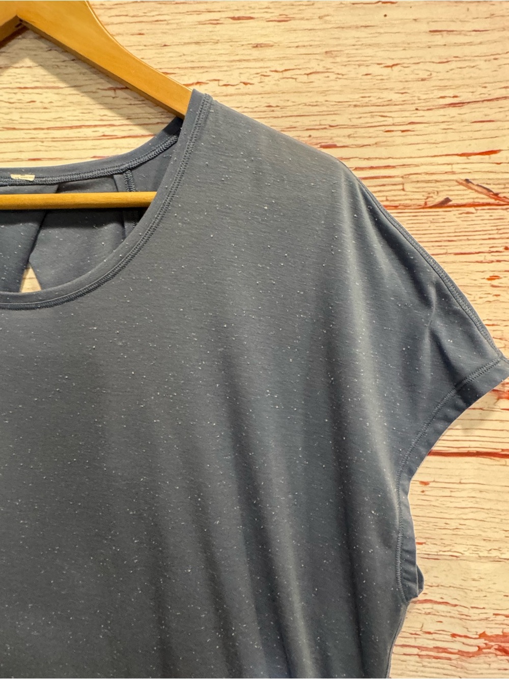 Lululemon Get Set Short Sleeve in Tempest Blue / White Sz 10 - Picture 3 of 7
